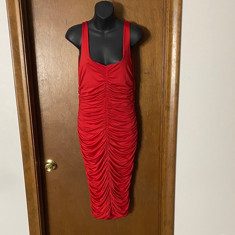 Women’s Red Ruched Bodycon Dress Sleeveless Midi – Size L
